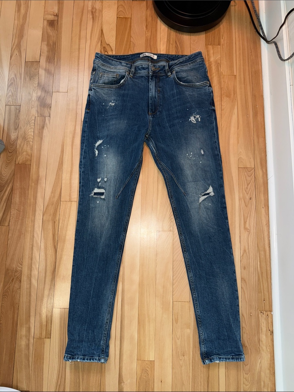 Zara Slim Distressed Dark Blue Skinny Jeans